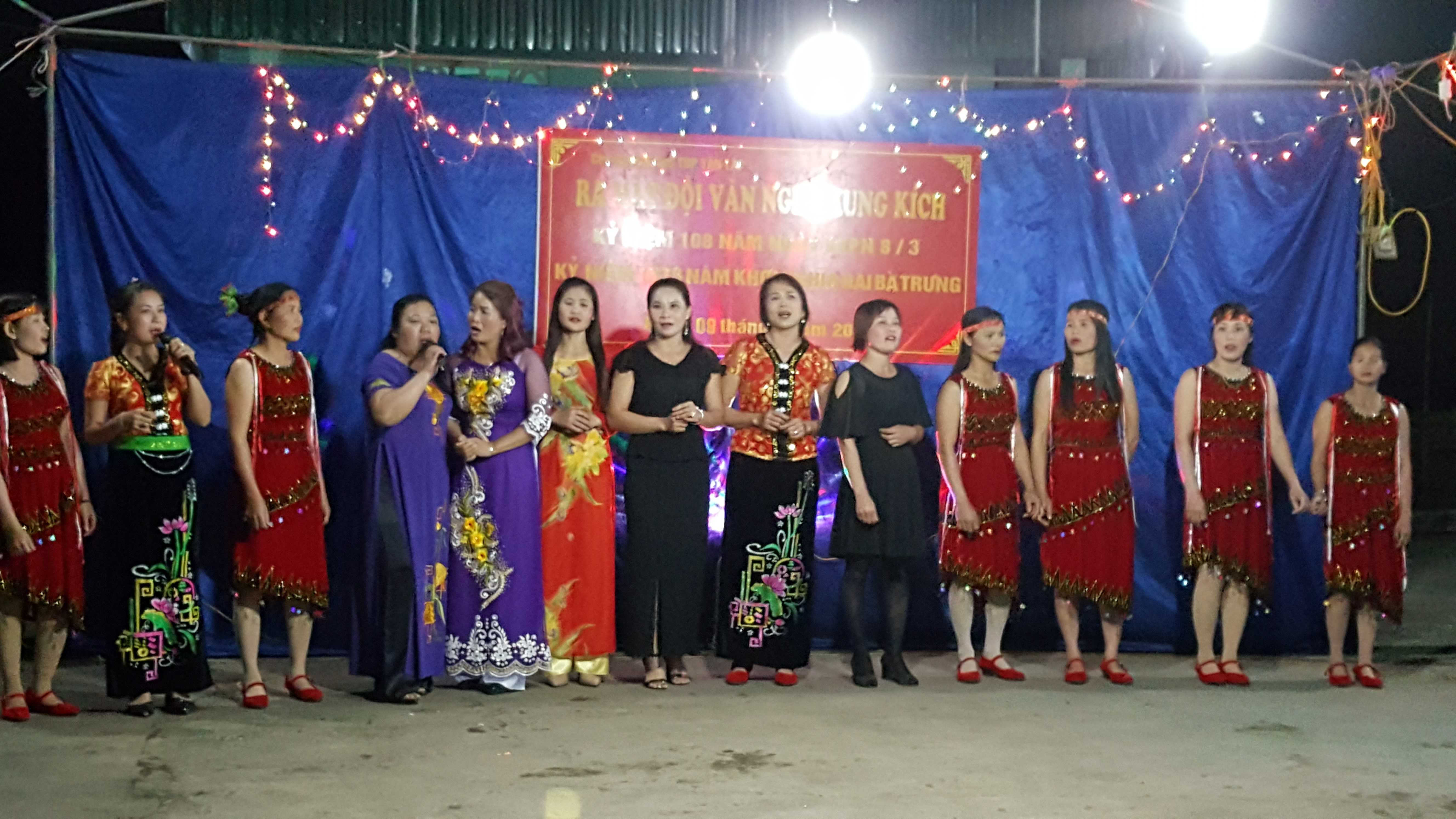 Ra mắt Đội văn nghệ xung kích tại Chi hội phụ nữ TDP Tân Lập thị trấn Vĩnh Tuy