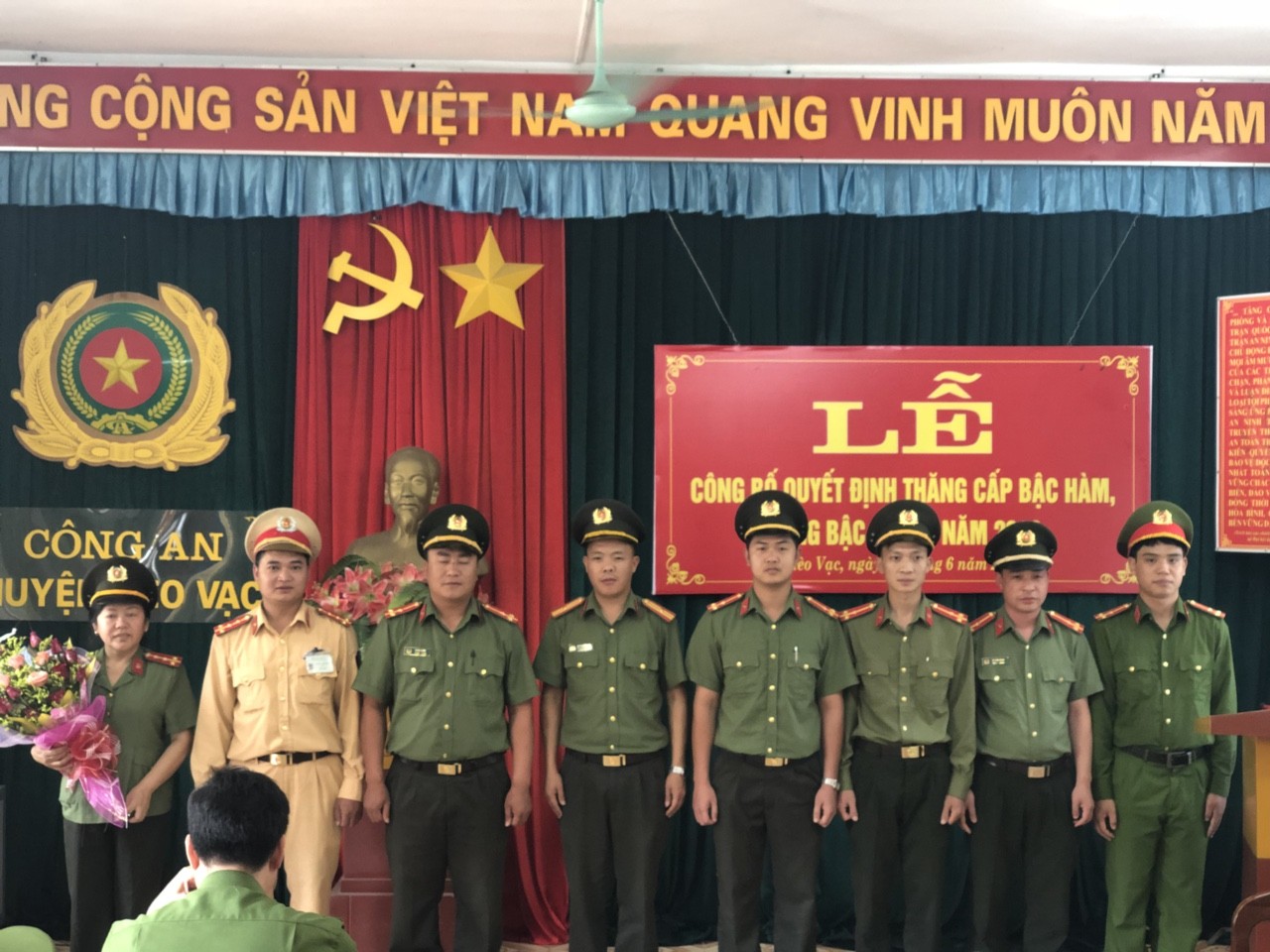 Thực hiện Kế hoạch số 86/KH-HĐND, ngày 26/6/2018 của Thường trực Hội đồng nhân dân huyện Bắc Quang về tổ chức làm điểm và rút kinh nghiệm trong công tác chuẩn bị và tổ chức kỳ họp HĐND cấp xã, thị trấn