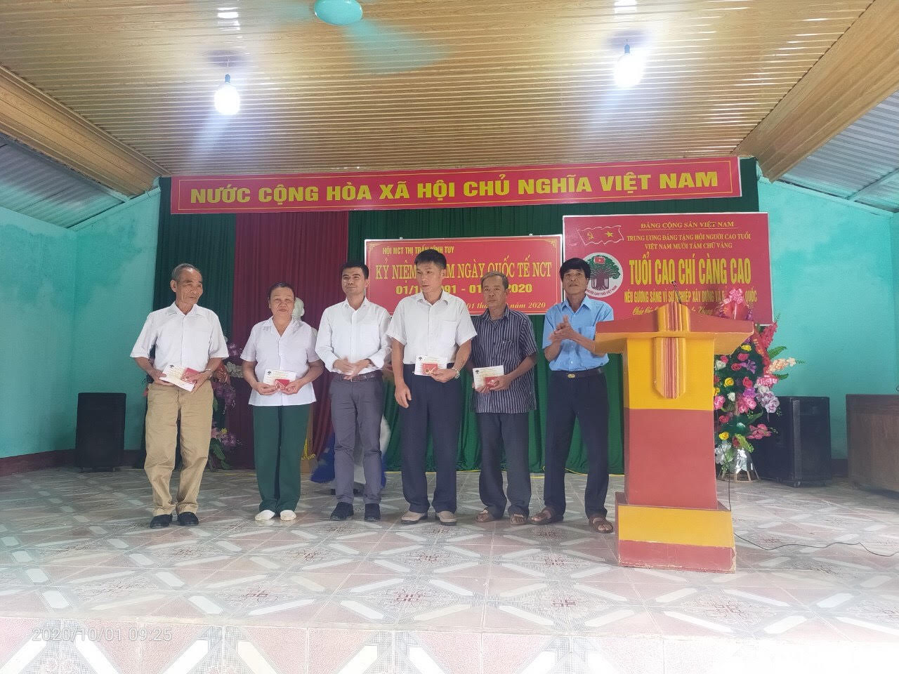 Thị trấn Vĩnh Tuy tổ chức Lễ kỷ niệm 30 năm ngày Quốc tế Người cao tuổi (01/10/1991-01/10/2020)
